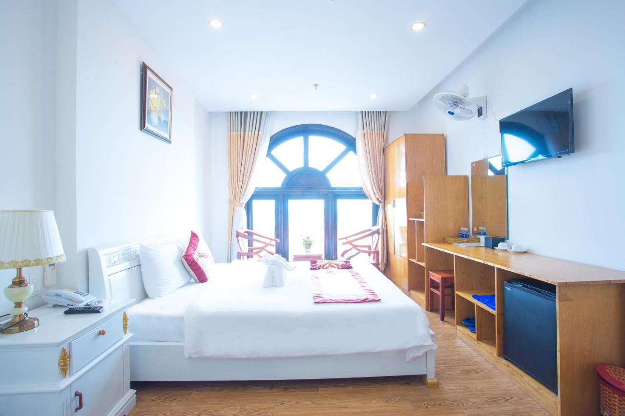 Green Sea Hotel ดานัง ภายนอก รูปภาพ